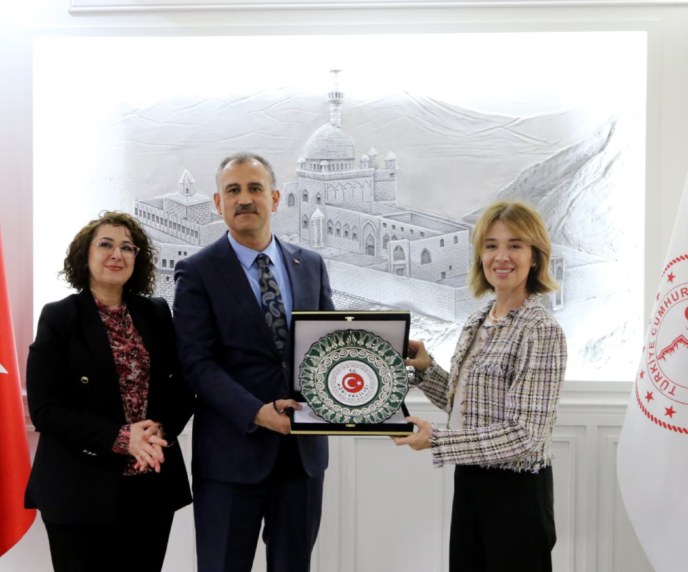 İbrahim Çeçen Vakfı’ndan Ağrı Valiliği’ne Ziyaret